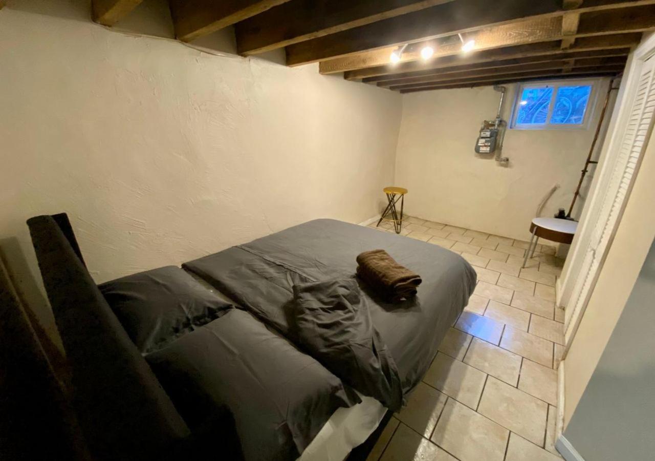 Historic Townhouse Oasis With En-Suite Bathroom Филаделфия Стая снимка