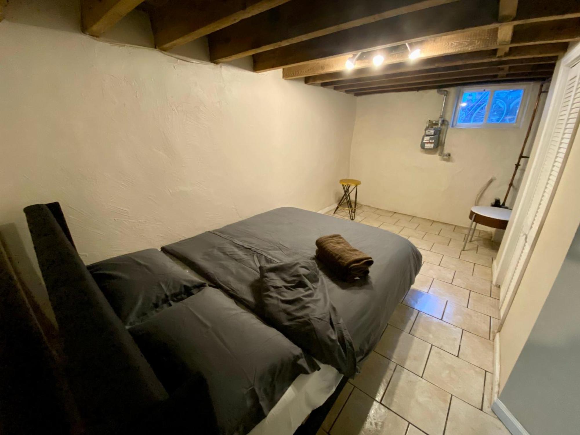 Historic Townhouse Oasis With En-Suite Bathroom Филаделфия Стая снимка